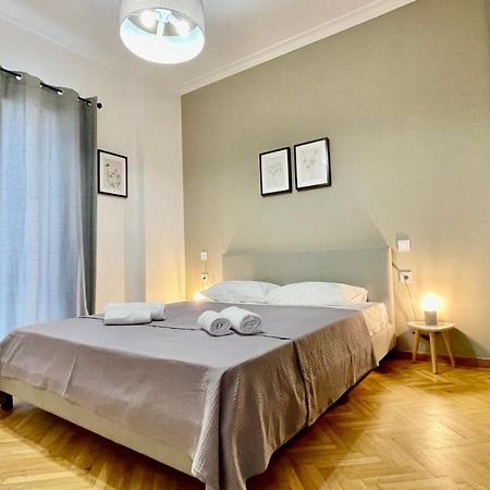 Gorgeous Renovated Apt. Close To Metro And Cultural Sites! Atene Esterno foto