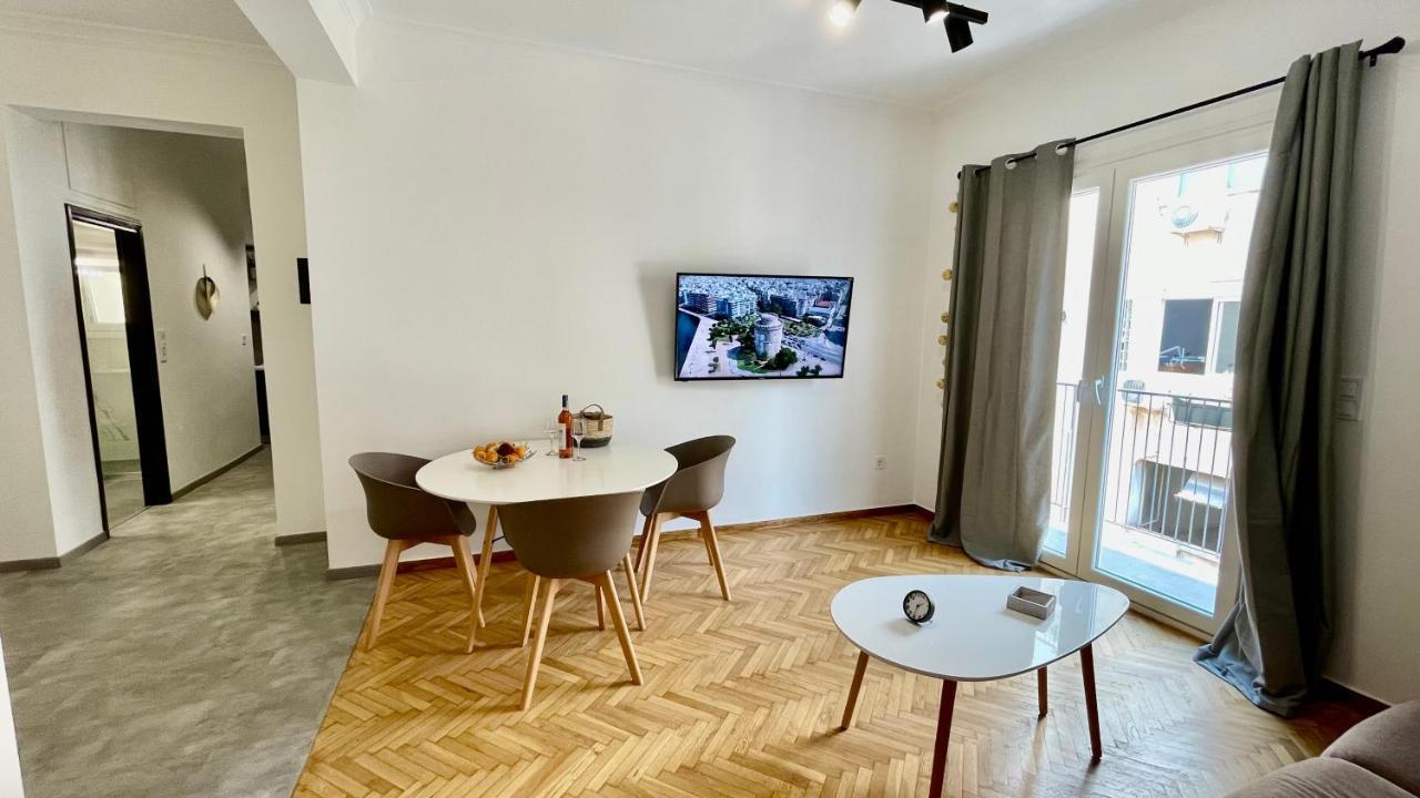 Gorgeous Renovated Apt. Close To Metro And Cultural Sites! Atene Esterno foto